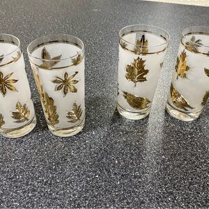 Libbey golden foliage frosted design glasses. —4